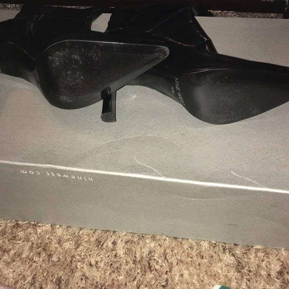 Nine West knee boots - Picture 2 of 2